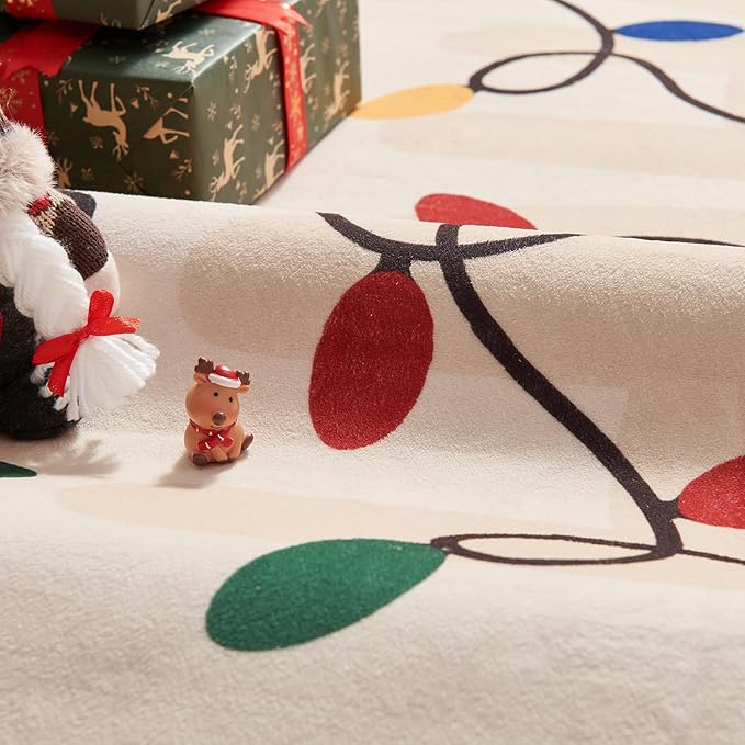 jinchan Jingle Lights Christmas Rug 2x3 for Entryway Kitchen Small Beige Holiday Rug for Porch Bathroom Colored String Lights Winter Xmas Soft Festive Decor Washable Doormat for Bedroom Non Slip