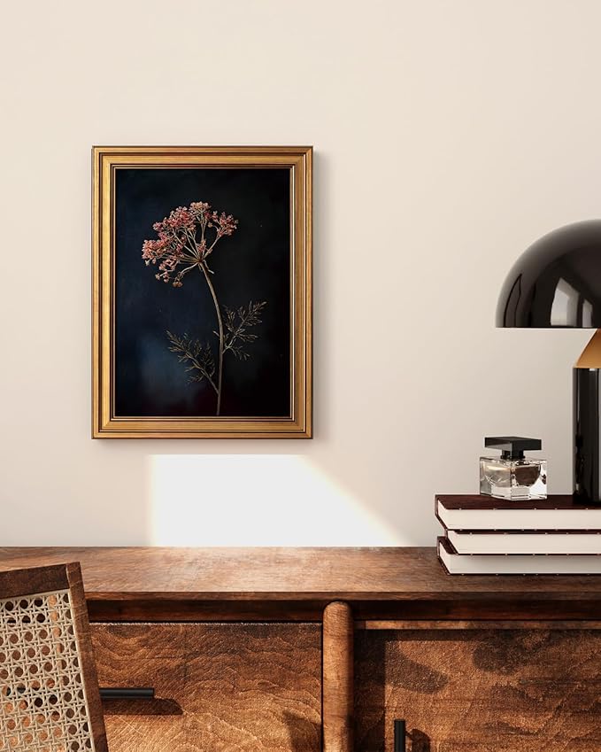 Bzstyleart Vintage Wall Art Decor for Living Room,Gold Framed Canvas Wall Art Home Decor Aesthetic Wild Carrot Flower Vintage Botanical Flower Prints,Canvas Picture Print Artwork,12 x 16 Inch
