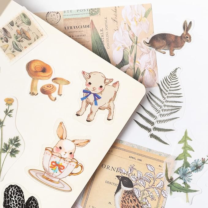 Alideco 260pcs Vintage Scrapbook Supplies Pack for Art Journaling Bullet Junk Journal Planners DIY Paper Stickers Craft Kits Notebook Collage Album Aesthetic Cottagecore Picture Frames (Animals)