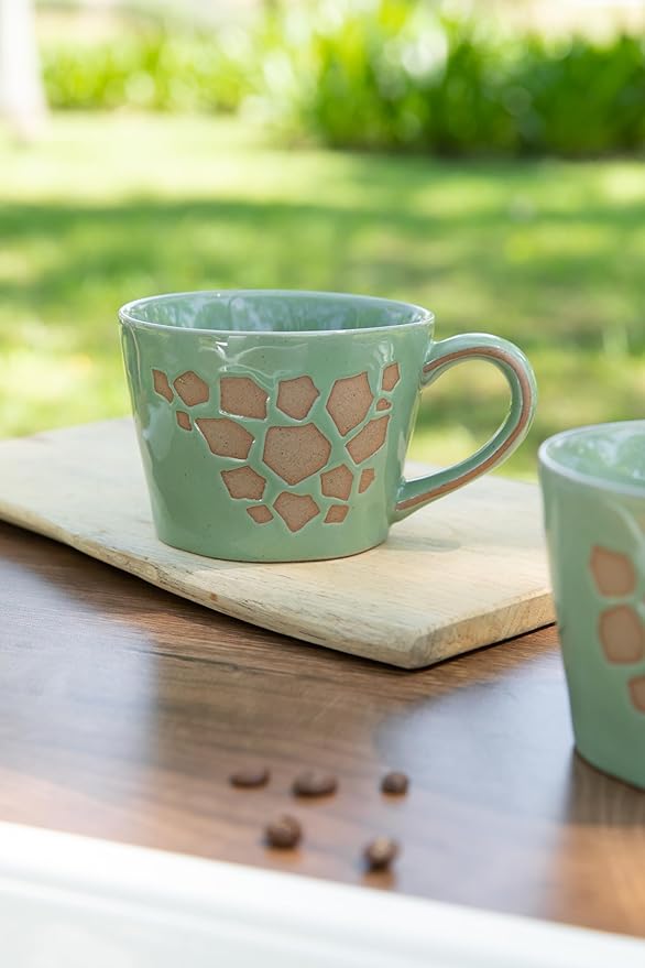 DIHOclub Giraffe Coffee Cup Ceramic 3D Wild Animal Inside Mug,Cute Cartoon Handmade Figurine Mugs,Holiday and Birthday Gift for Coffee Milk Tea Lovers,12 OZ(Green Giraffe)