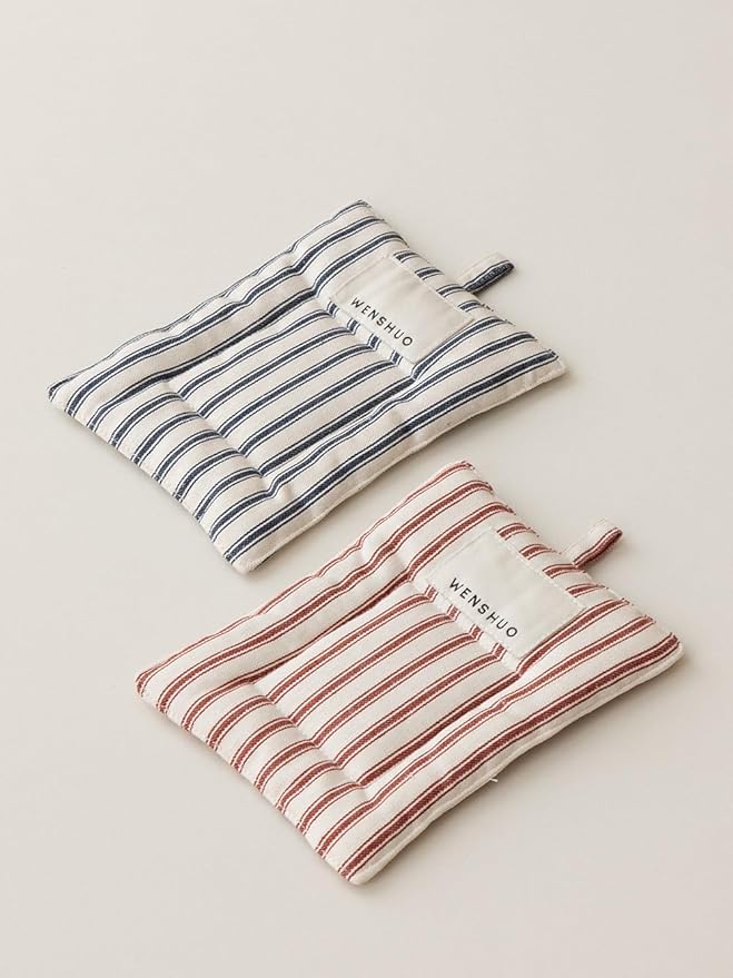 WENSHUO Funny Fabric Coasters-Cotton Linen Insulation Pad,Protect Against WaterMarks or Damage Fit All Cup(Vintage Red + Navy Blue)(7.68" L × 5.91" W) Set of 2