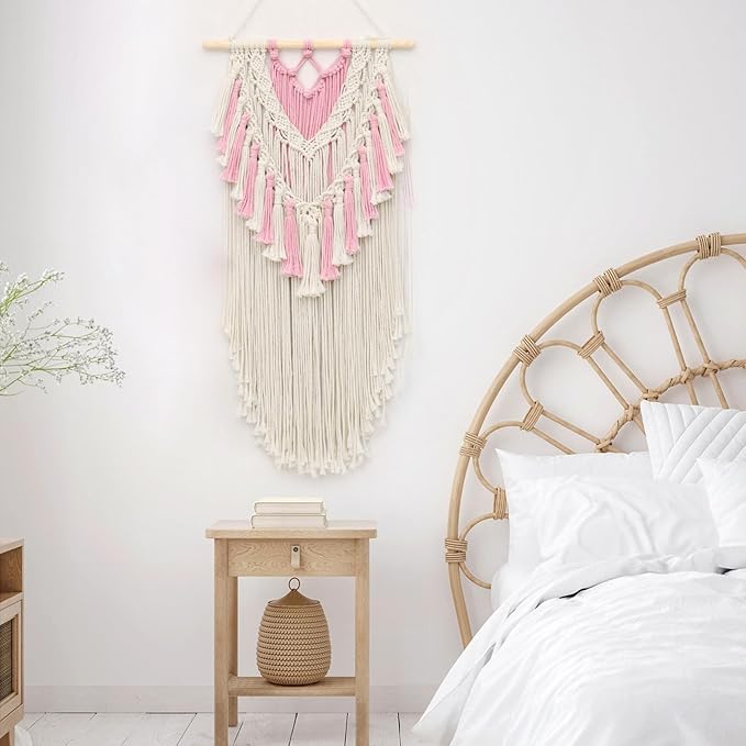 LB Pink Macrame Wall Hanging, Handmade Woven Tapestry Wall Hanging Modern Pink and Beige Wall Decor for Living Room Bohemian Macrame Wall Art for Office Apartment Bedroom Backdrop,15.7" W x 30.7" L