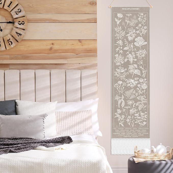 Geetery Vintage Floral Vertical Tapestry Wall Hanging Long Narrow Wall Fabric Flower Hanging Reference Illustrative Botanical Tassel Tapestry for Home Decor Gift (Tan)
