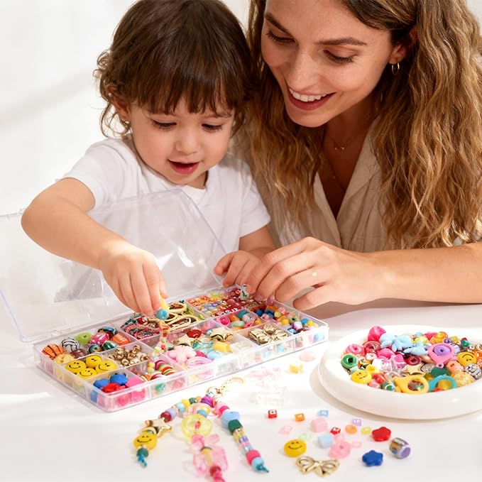 MYCUTEY DIY Keychain Making Kit-Beaded Keychain＆Bag Charm Craft Supplies with Keyrings,Cords and Colorful Football,Letter,Star,Heart,Pony Beads for Kids,Personalized Name A-Z Jewelry Making Kit Gifts