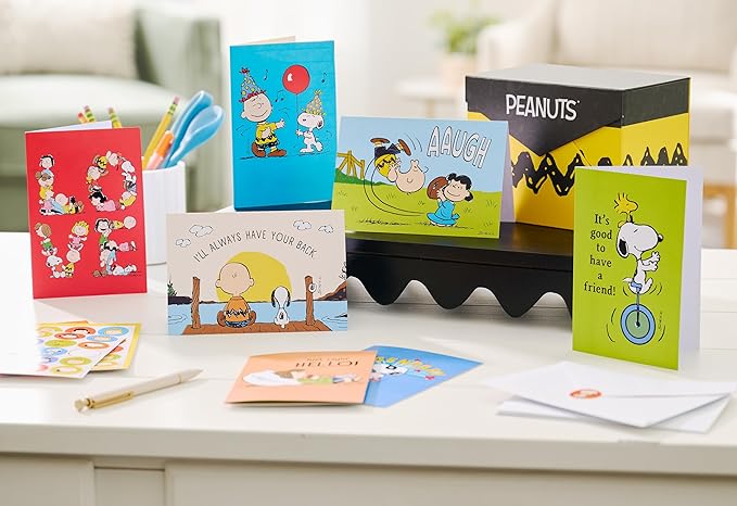 American Greetings 30-Count All Occasions Peanuts Card Pack with Keepsake Box and Envelopes