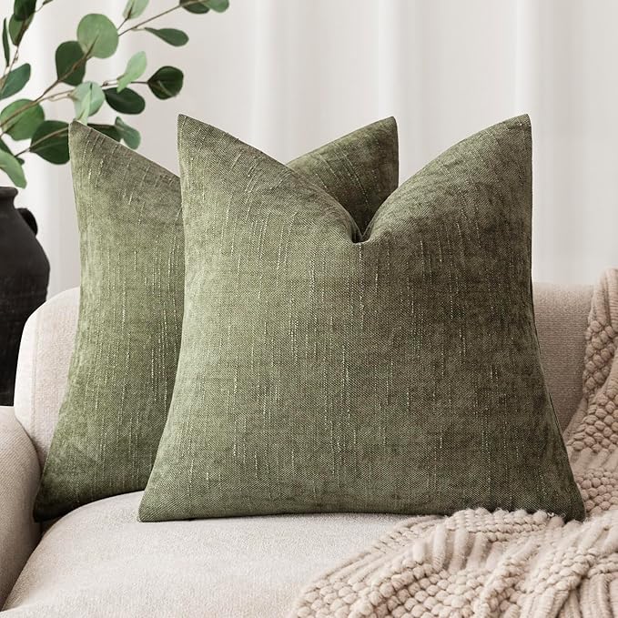 Foindtower Pack of 2 Soft Textured Chenille Throw Decorative Pillow Covers Square Accent Solid Cushion Cover Cozy Neutral Farmhouse Pillow Case for Couch Sofa Bedroom Living Room 18x18 Inch,Dark Green