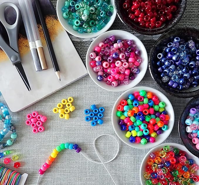 JULIMAIDONG 6500Pcs Pony Beads for Bracelets Making, Multi-Colored Rainbow Plastic Hair Large Beads for Hair Braids, 27 Colors Kandi Friendship Bracelet Bead Jewelry Making Kits for Craft