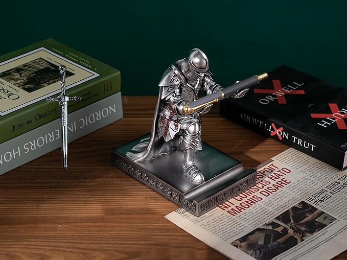 King's Guard Leader Cloak Warrior Knight Pen Holder Mobile Phone Stand, Ornament Knight Statue, Pen Stand Paperweight for Office and Home (Silver)