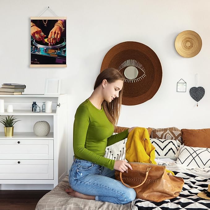 Trendy Black Woman Vinyl Record Canvas Wall Art Poster, Eclectic Vintage Pop Musician CD Record Wall Decor Prints for Music Room Studio Home Apartment, 12x16 Inches