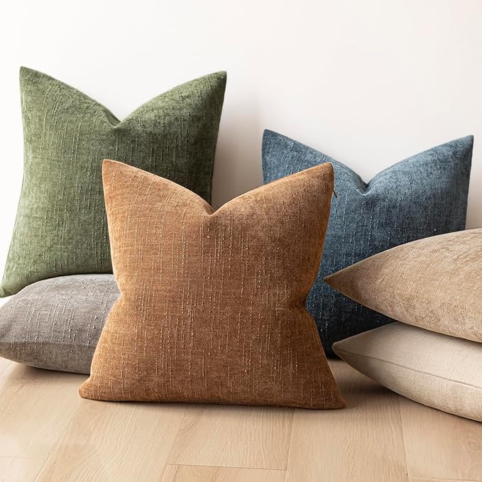 Foindtower Pack of 2 Soft Textured Chenille Throw Decorative Pillow Covers Square Accent Solid Cushion Cover Cozy Neutral Farmhouse Pillow Case for Couch Sofa Bedroom Living Room 18x18 Inch,Dark Green