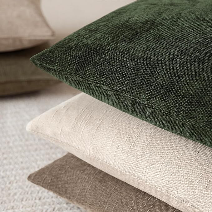 Foindtower Pack of 2 Soft Textured Chenille Throw Decorative Pillow Covers Lumbar Accent Solid Cushion Cover Cozy Farmhouse Pillow Case with Zipper for Couch Sofa Bed Living Room 12x24 Inch,Dark Green