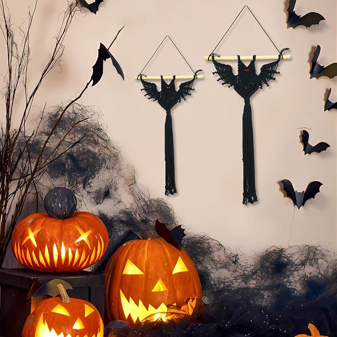 LB 2 Pcs Halloween Black Macrame Wall Hanging, Spooky Macrame Wall Art Black Bats Home Decor Gothic Horror Bat Design Woven Tapestry for Living Room Halloween Party Supplies Holiday Decor