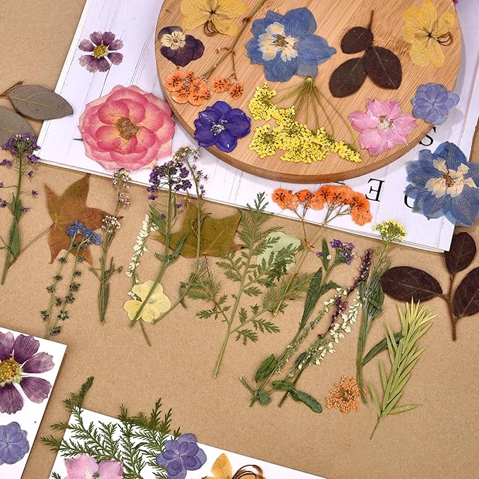 DALARAN 100Pcs Dried Pressed Flowers for Resin Molds Real Pressed Flowers Dry Leaves Kit for Art Crafts Resin Jewelry Making Scrapbook Supplies Card Making Soap Candle DIY